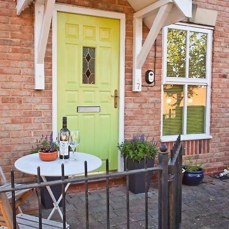 Walking Distance To Racecourse And City Centre York Exterior photo