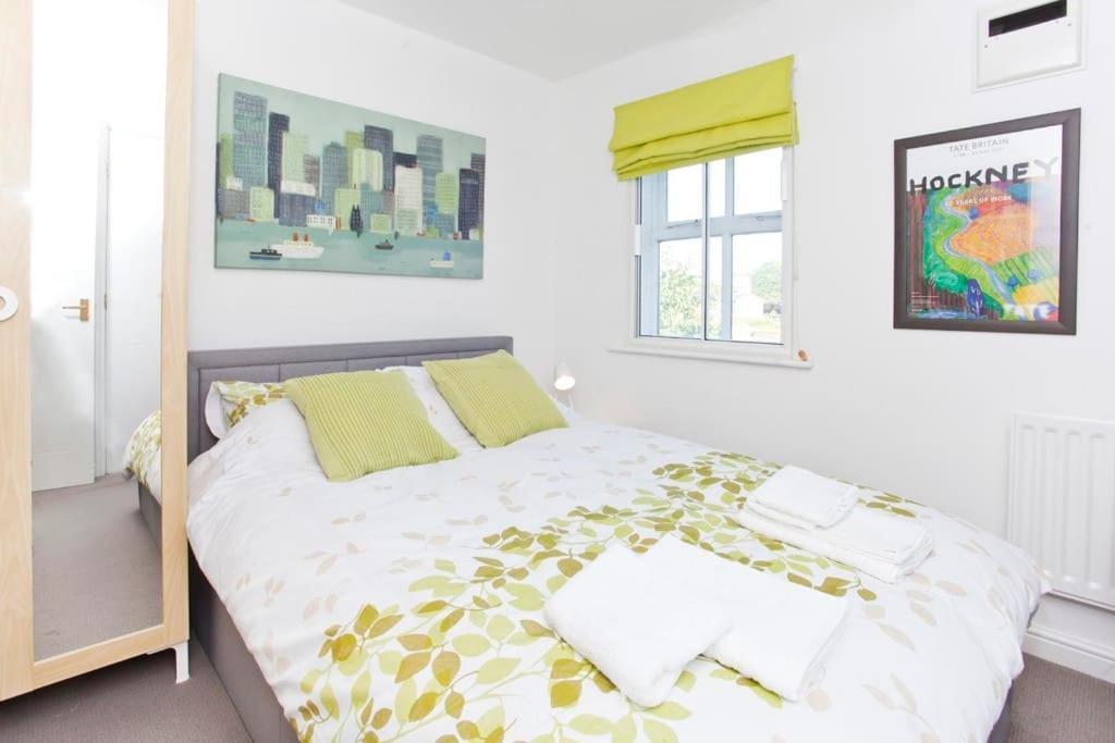 Walking Distance To Racecourse And City Centre York Exterior photo